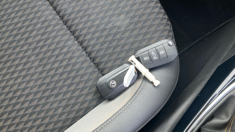 Vauxhall Crossland X 1.2 [83] Elite 5dr Petrol Hatchback